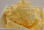 Hướng dẫn cách làm kem bơ sữa trứng gà lạ miệng hấp dẫn