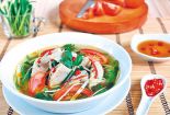Hướng dẫn cách nấu canh chua chả cá thát lát dễ làm dễ ăn